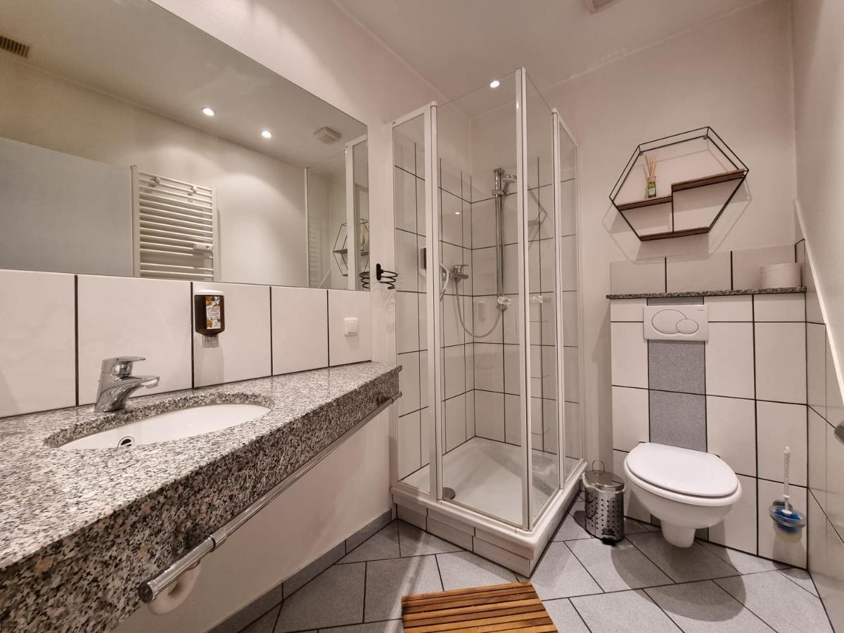 Charysma - Junior-Suite, Modern, Terrasse, Parkplatz Hamelin Esterno foto